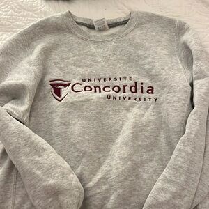Grey Concordia sweatshirt
